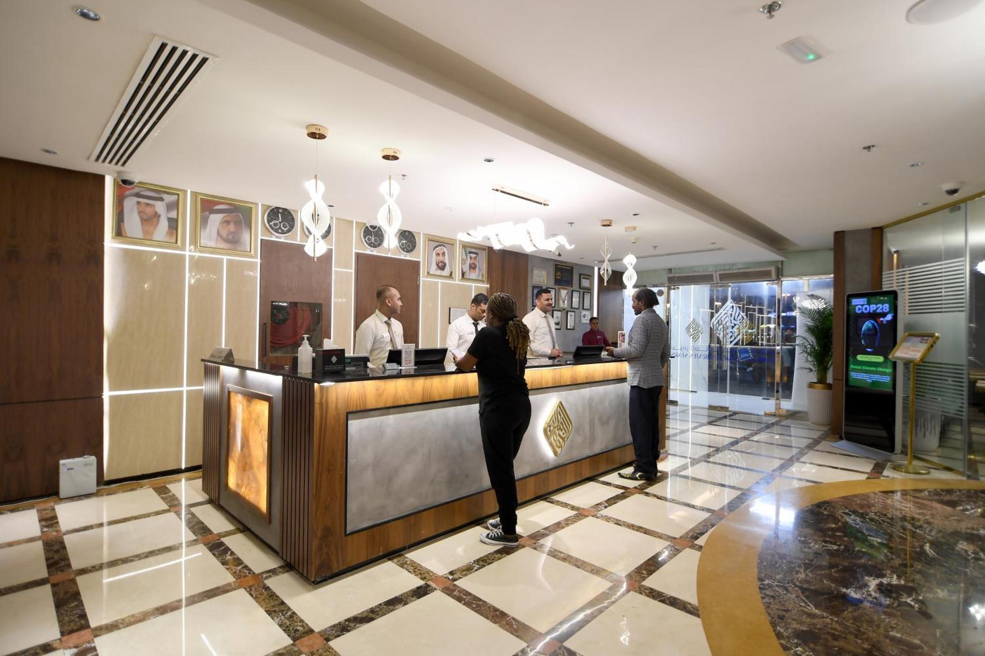 Emirates Stars Hotel apartamentos Dubái Exterior foto